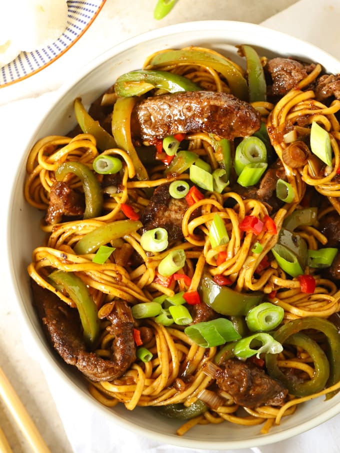 Beef Stir Fry with Noodles and Sticky Sauce - Quick & Delicious!