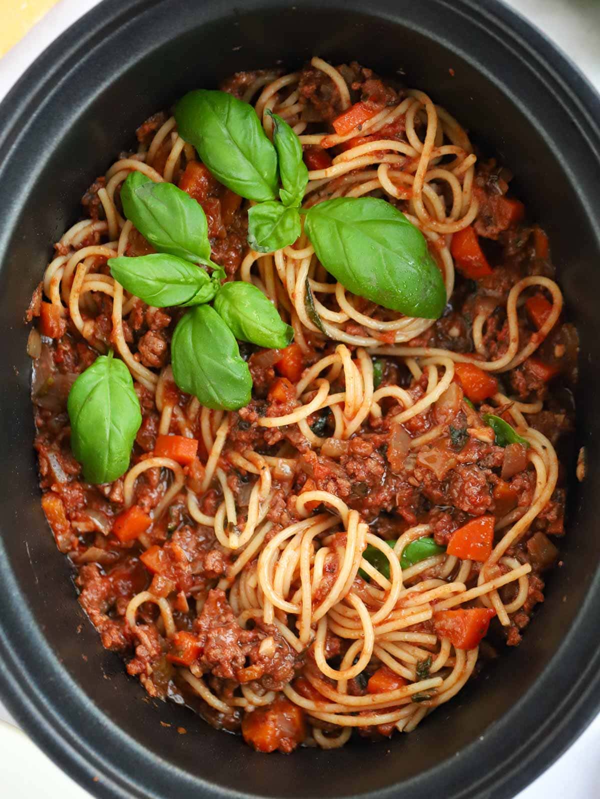 Slow Cooker Spaghetti with Meat Sauce
